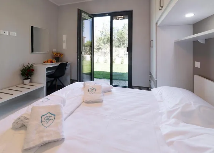 Ciliegiolo By Interhome Imperia